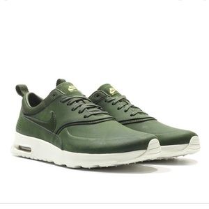 WMNS Nike Air Max Thea